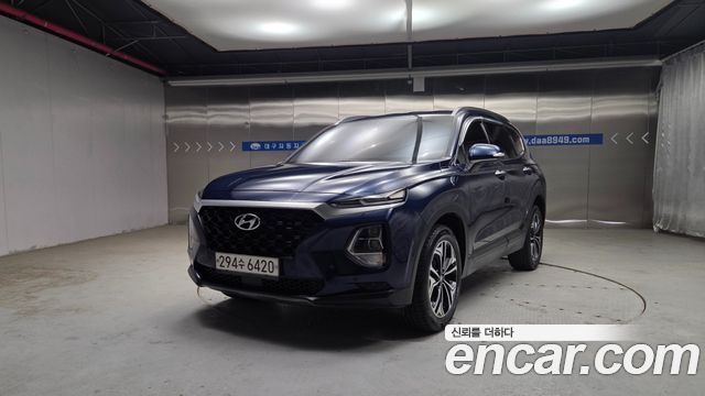 Hyundai Santafe 2019 — photo 1