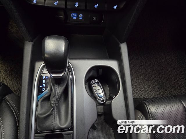 Hyundai Santafe 2019 — photo 9