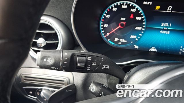 Mercedes-Benz GLC-Class 2020 — photo 29