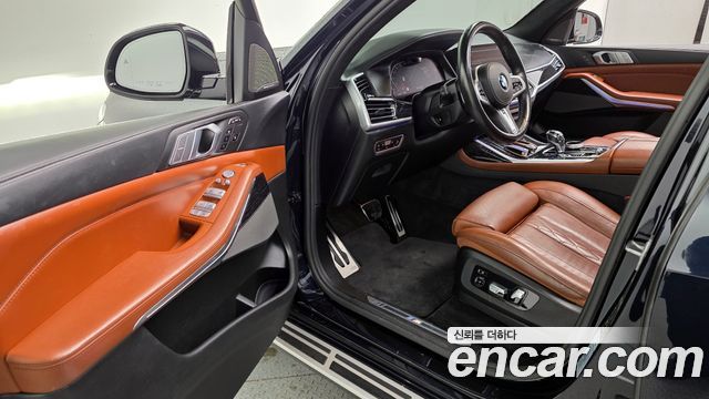 BMW X7 2021 — photo 13