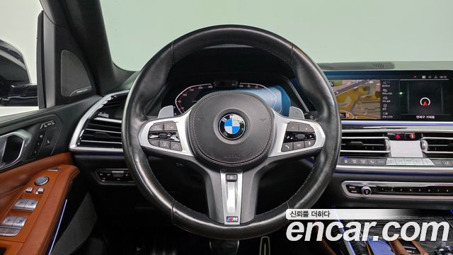 BMW X7 2021 — photo 19