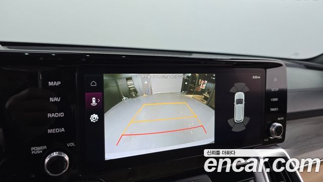 Kia Sorento 2022 — photo 21