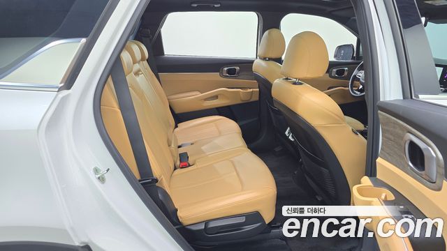 Kia Sorento 2022 — photo 16