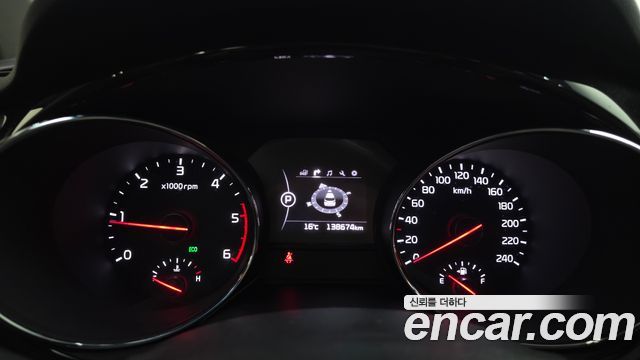 Kia Canival 2018 — photo 11