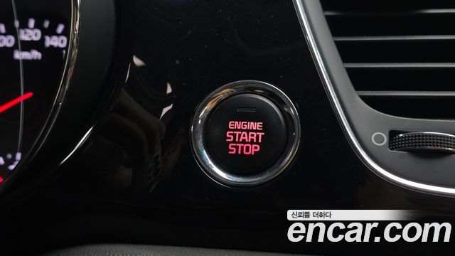 Kia Canival 2018 — photo 29