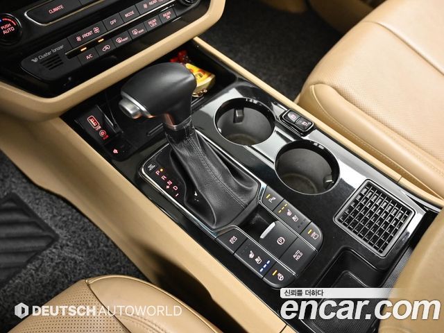 Kia Canival 2019 — photo 9