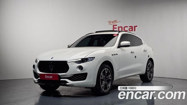 Maserati Levante 2018 — photo 1