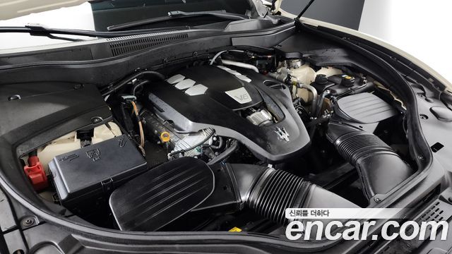 Maserati Levante 2018 — photo 6