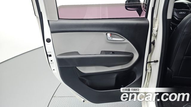 Kia RAY 2013 — photo 15