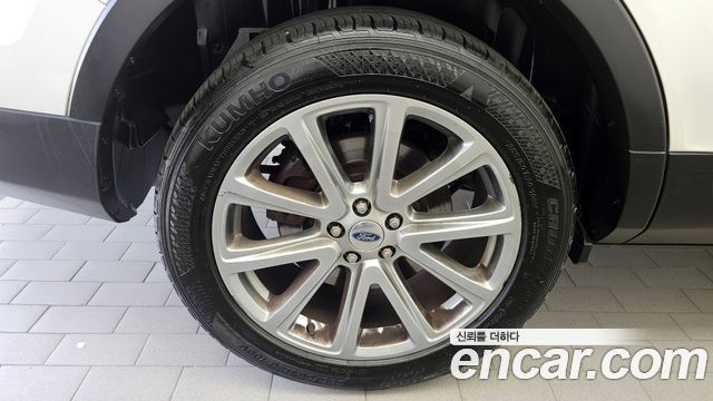 Ford Explorer 2017 — photo 5