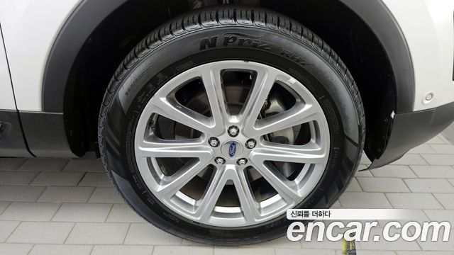 Ford Explorer 2017 — photo 7