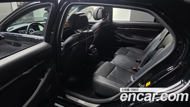 Genesis EQ900 2016 — photo 17