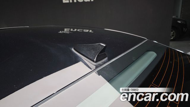 Genesis EQ900 2016 — photo 37
