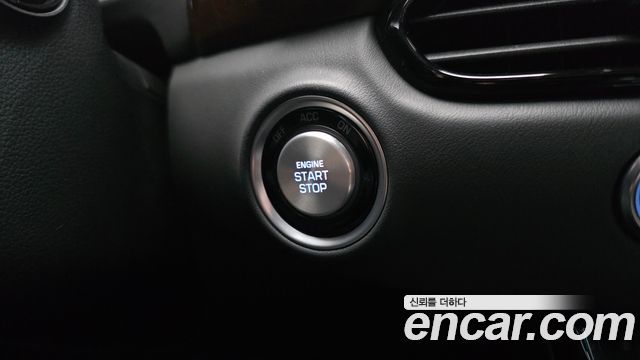 Genesis EQ900 2016 — photo 38