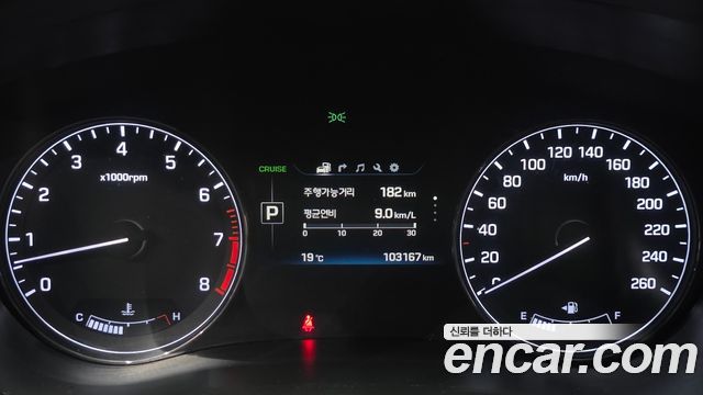 Hyundai Genesis 2016 — photo 11