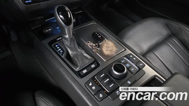 Hyundai Genesis 2016 — photo 12