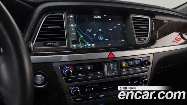 Hyundai Genesis 2016 — photo 19
