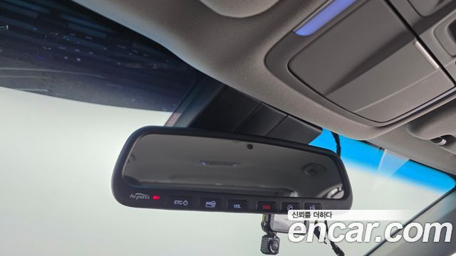 Hyundai Genesis 2016 — photo 22