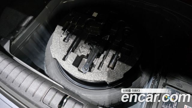 Hyundai Genesis 2016 — photo 24