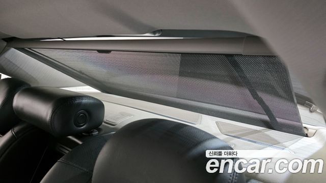 Hyundai Genesis 2016 — photo 28
