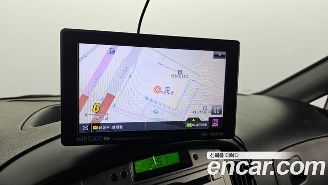 Hyundai Starex 2012 — photo 17