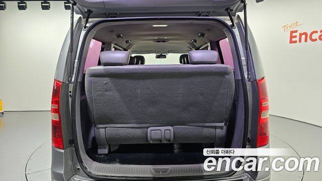 Hyundai Starex 2012 — photo 20