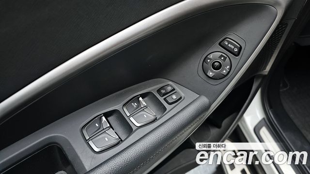 Hyundai Maxcruz 2017 — photo 30