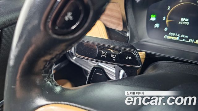 Lincoln Corsair 2022 — photo 27