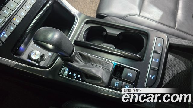 Hyundai Grandeur 2018 — photo 9