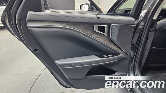 Kia K8 2023 — photo 15