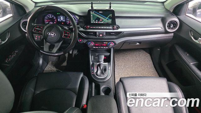 Kia K3 2019 — photo 10