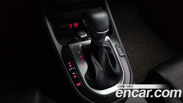 Kia K3 2019 — photo 12