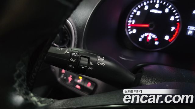 Kia K3 2019 — photo 23