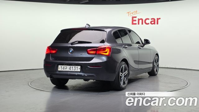 BMW 1-Series 2017 — photo 2
