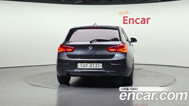 BMW 1-Series 2017 — photo 4