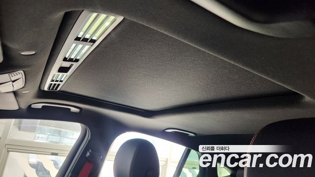 Mercedes-Benz GLC-Class 2023 — photo 14