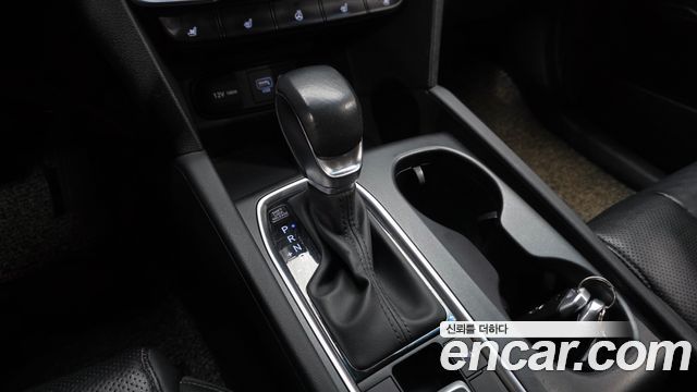 Hyundai Santafe 2019 — photo 9