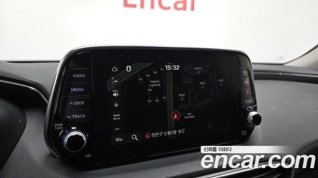 Hyundai Santafe 2019 — photo 16