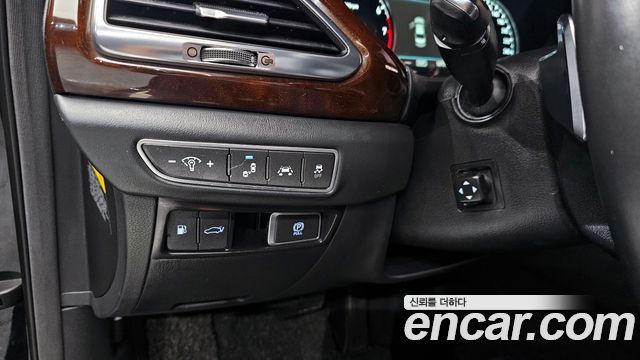 Genesis EQ900 2016 — photo 28