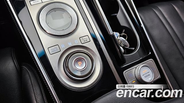 Genesis GV80 2020 — photo 12
