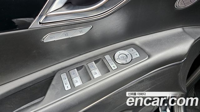 Genesis GV80 2020 — photo 20