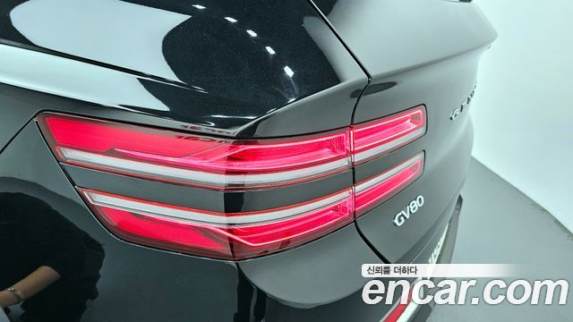 Genesis GV80 2020 — photo 9