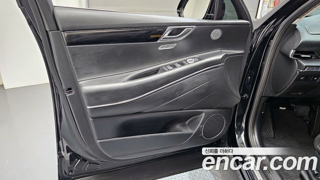 Genesis GV80 2020 — photo 14
