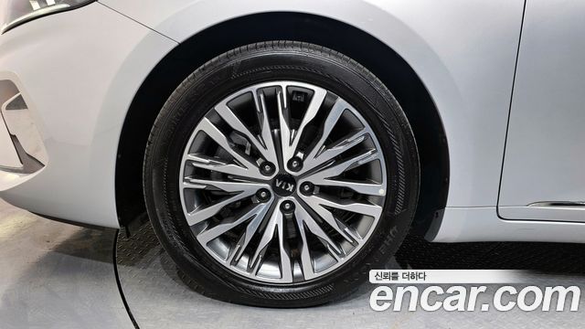 Kia K7 2020 — photo 5