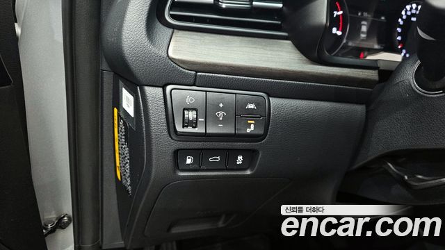 Kia K7 2020 — photo 23