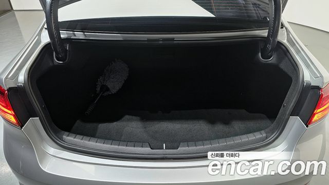 Kia K7 2020 — photo 28