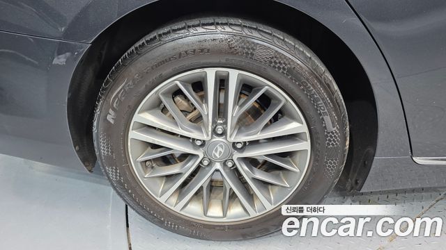Hyundai Grandeur 2018 — photo 5