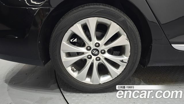 Hyundai Grandeur 2012 — photo 5