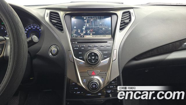 Hyundai Grandeur 2012 — photo 20
