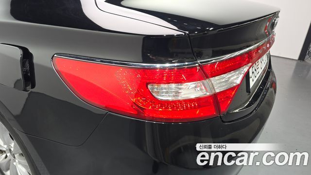 Hyundai Grandeur 2012 — photo 9